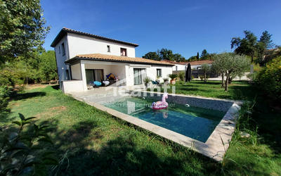 Maison contemporaine - 176 m² - 7 pièces