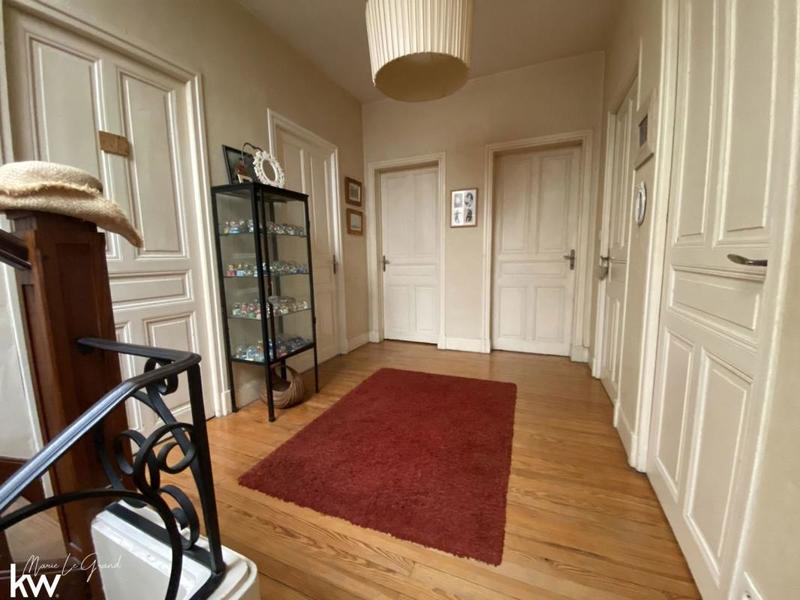 Maison bourgeoise - 203 m² - 7 pièces