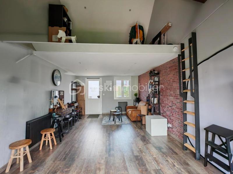 Maison - 91 m² - 6 pièces