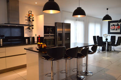 Maison - 175 m² - 7 pièces