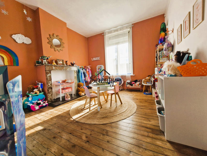 Maison - 223 m² - 10 pièces