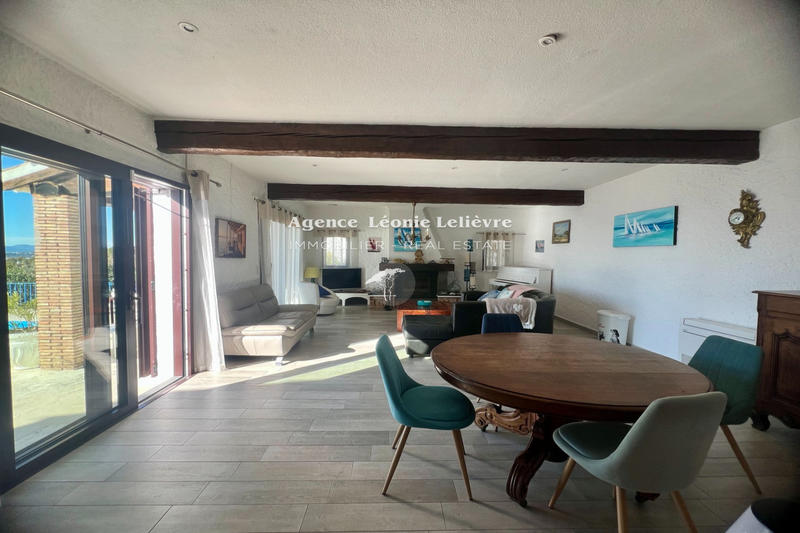 Maison - 144 m² - 5 pièces