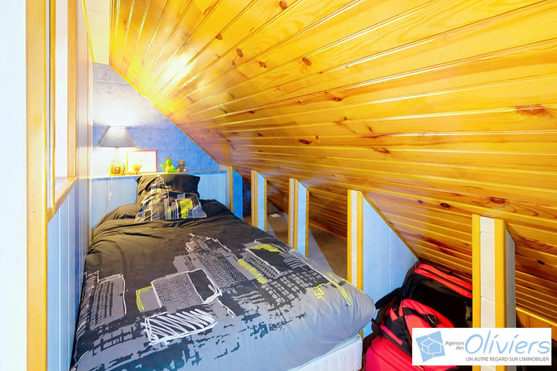 Maison - 147 m² - 6 pièces