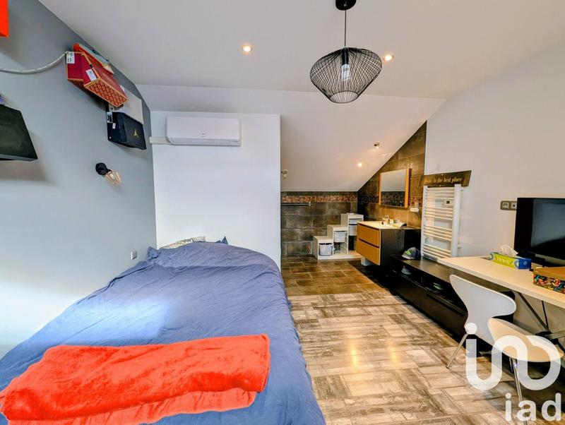 Maison - 164 m² - 7 pièces