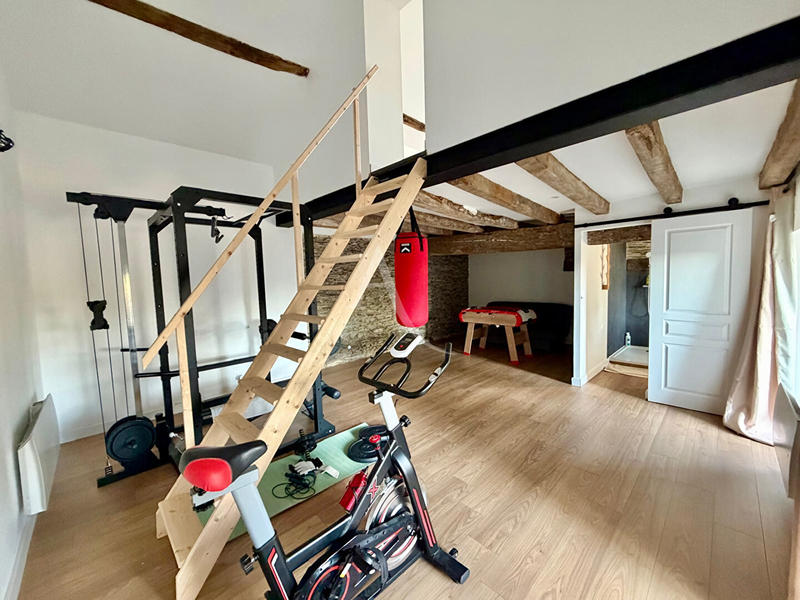 Maison - 193 m² - 6 pièces