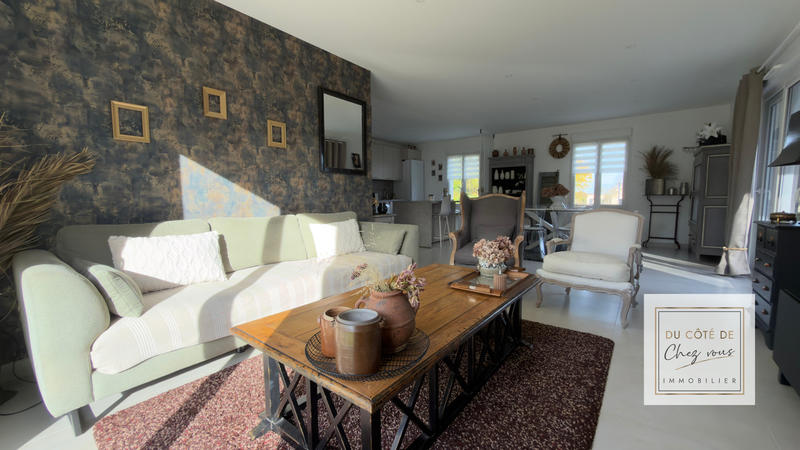 Maison - 95 m² - 5 pièces