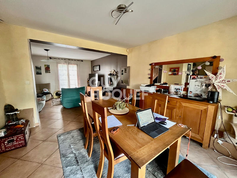 Maison - 143 m² - 5 pièces