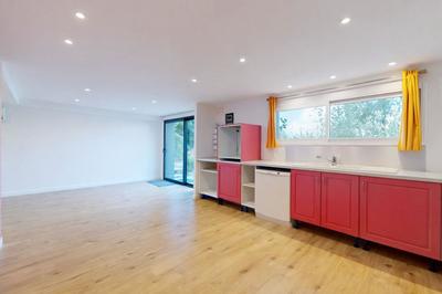 Maison - 155 m² - 6 pièces