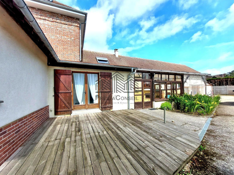 Maison - 198 m² - 7 pièces