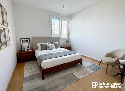 Appartement - 83 m² - 5 pièces