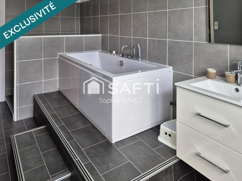 Maison - 120 m² - 5 pièces