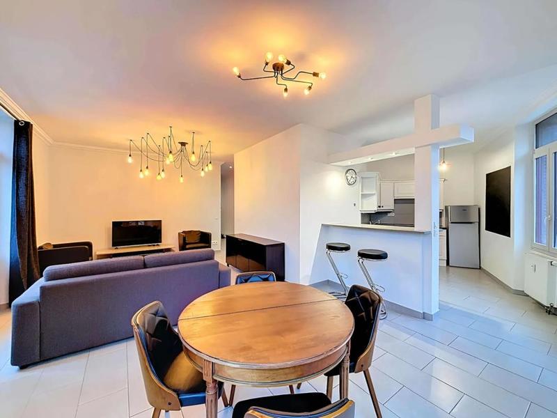 Appartement - 81 m² - 3 pièces