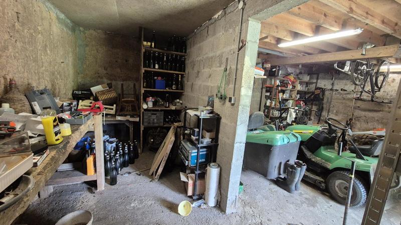 Maison - 185 m² - 7 pièces