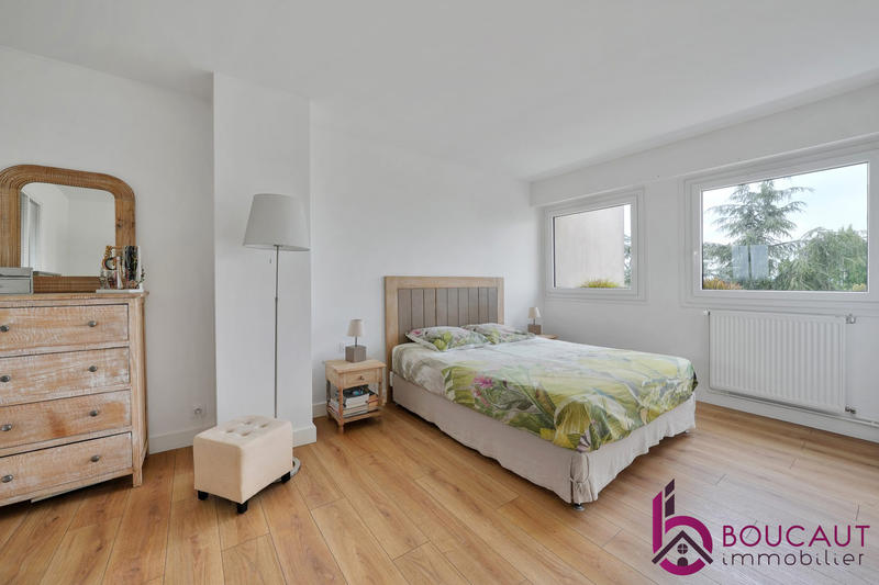 Appartement - 141 m² - 7 pièces