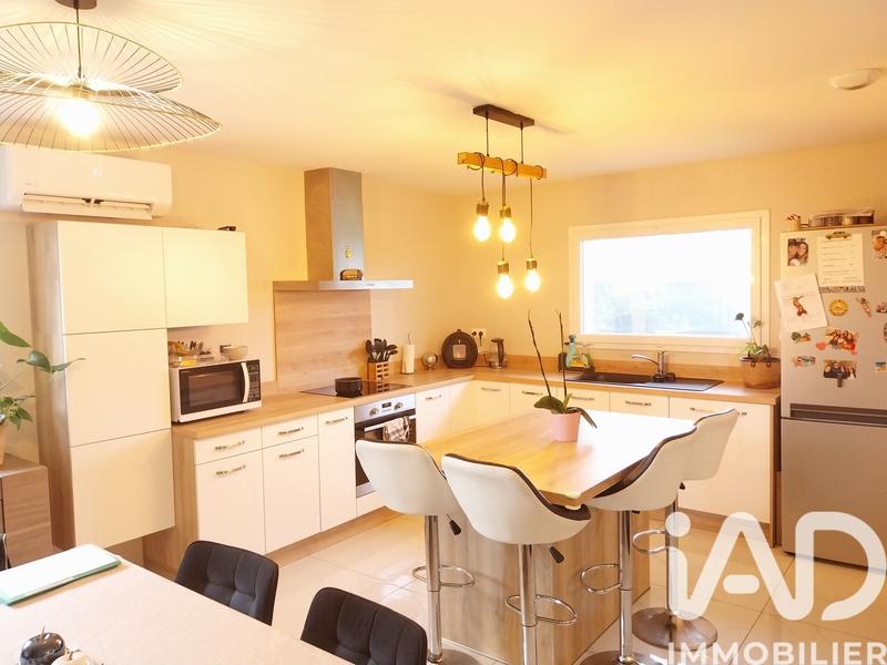 Maison - 105 m² - 5 pièces