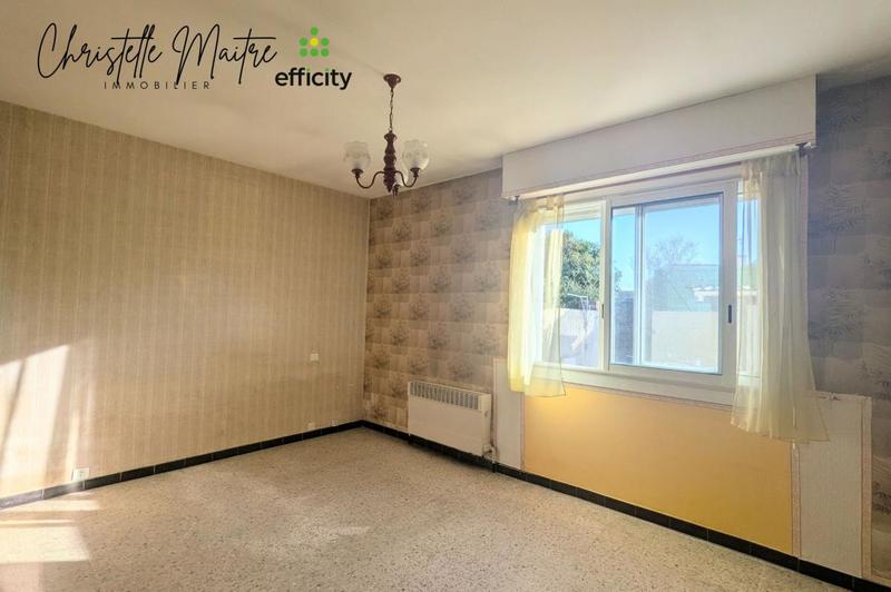 Maison - 93 m² - 4 pièces