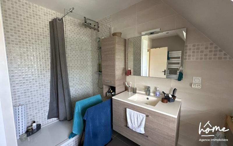 Maison - 106 m² - 6 pièces