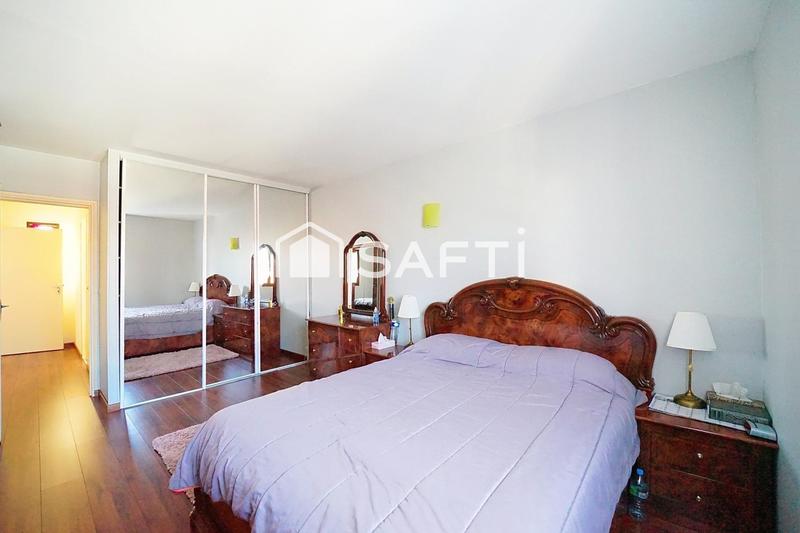 Maison - 200 m² - 7 pièces