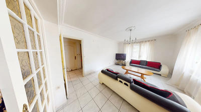 Maison - 152 m² - 6 pièces