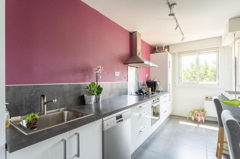 Appartement - 86 m² - 4 pièces