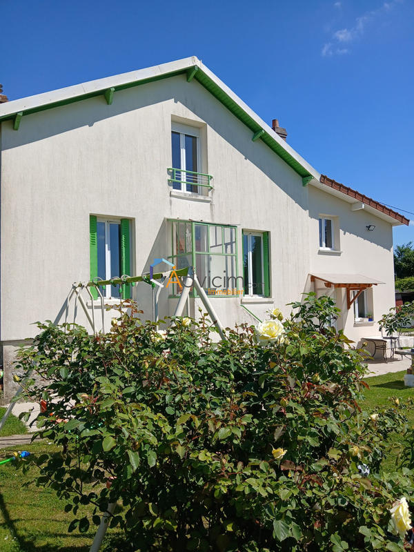 Maison - 106 m² - 6 pièces