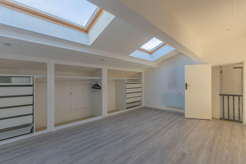 Appartement - 109 m² - 4 pièces