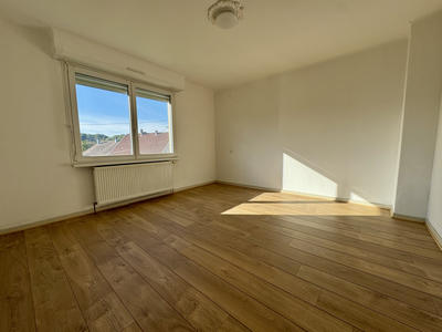 Appartement - 91 m² - 5 pièces