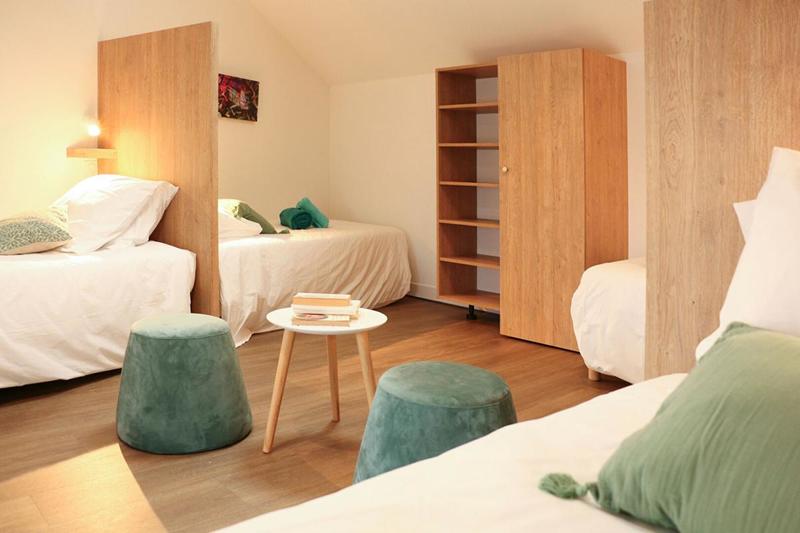 Maison - 373 m² - 20 pièces