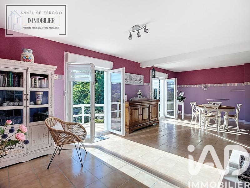 Maison - 157 m² - 6 pièces