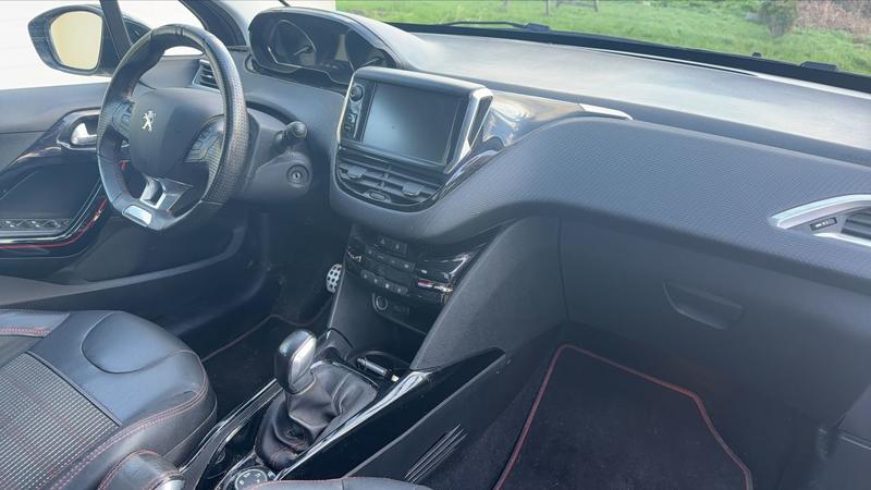 Peugeot 2008 1.2 PureTech 110 Gt Line