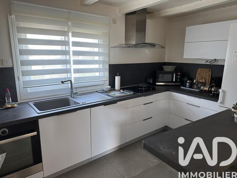 Maison - 84 m² - 5 pièces