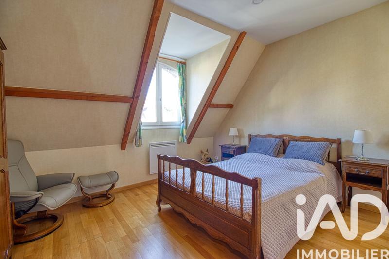 Maison - 166 m² - 7 pièces
