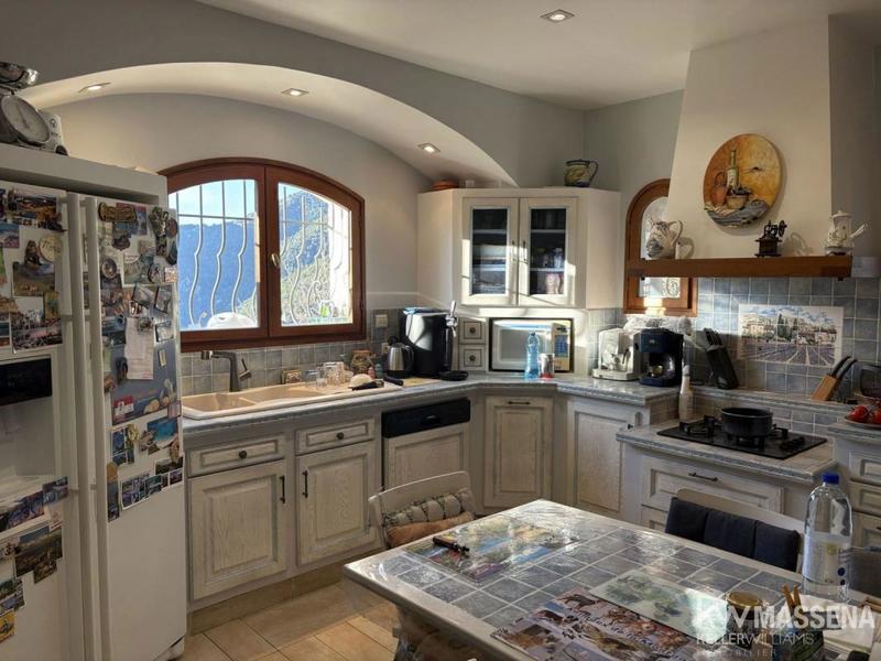 Villa - 125 m² - 6 pièces