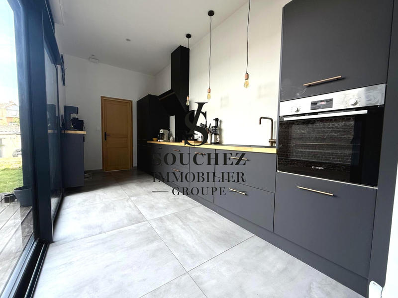 Maison ancienne - 180 m² - 7 pièces