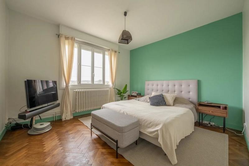 Maison - 157 m² - 7 pièces