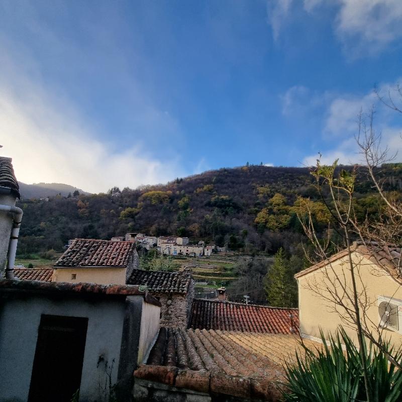 Maison de ville - 85 m² - 4 pièces