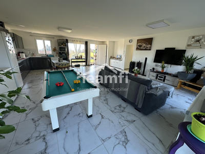 Maison - 130 m² - 5 pièces