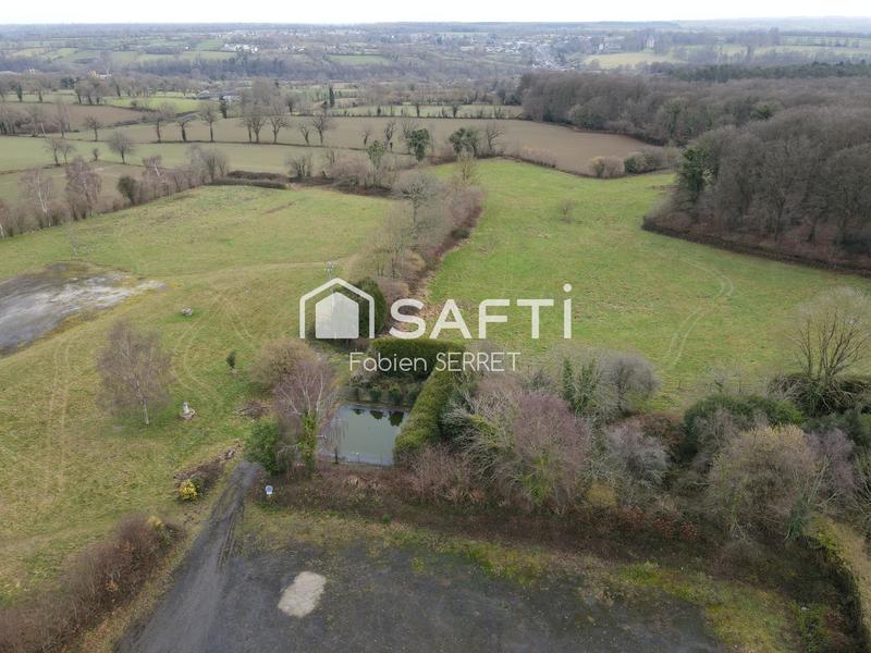 Local commercial - 1 485 m² - 35 pièces