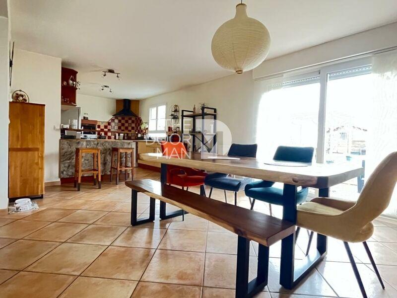 Maison - 145 m² - 5 pièces