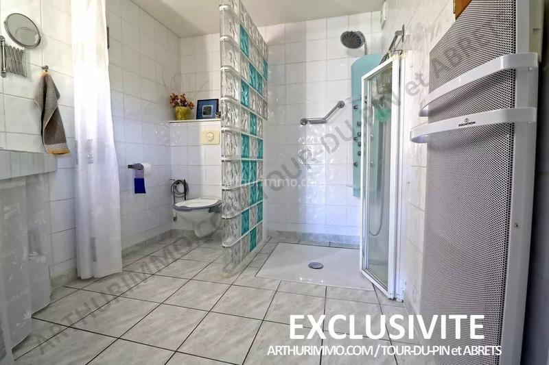 Maison - 141 m² - 6 pièces