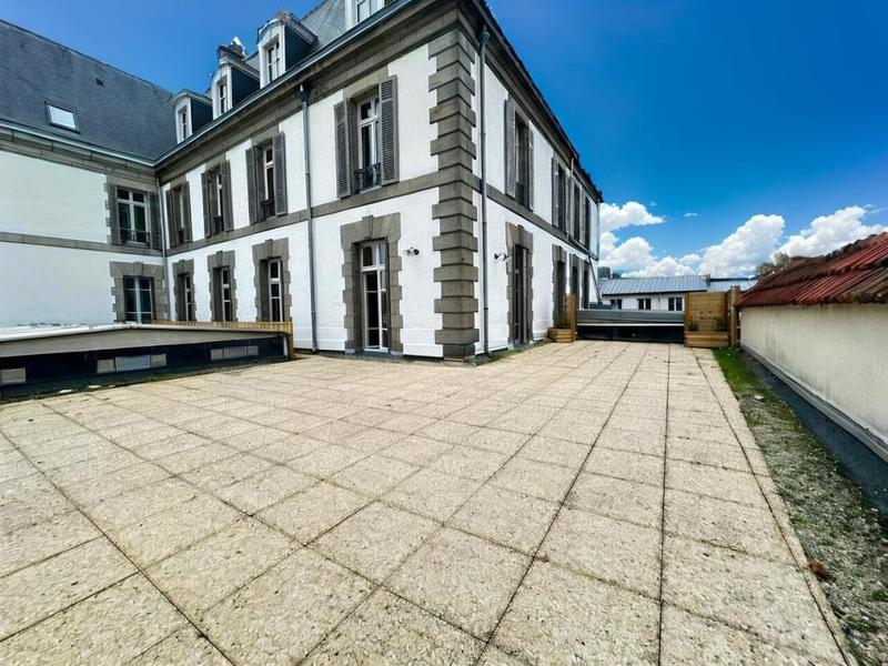 Appartement - 117 m² - 4 pièces