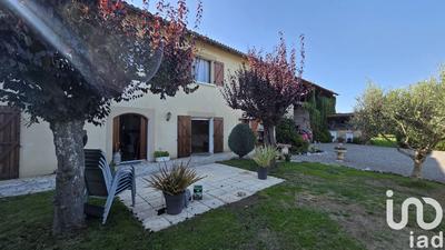 Maison - 196 m² - 5 pièces