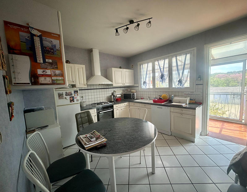 Maison - 175 m² - 7 pièces