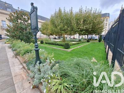 Maison de ville - 140 m² - 7 pièces