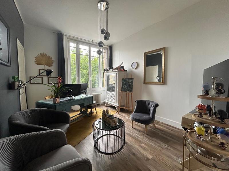 Appartement - 136 m² - 4 pièces