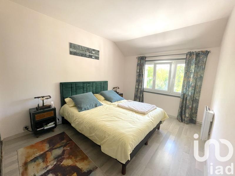 Maison - 200 m² - 9 pièces