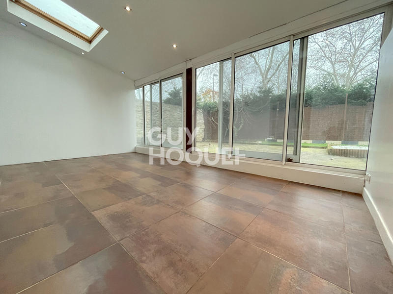 Maison - 98 m² - 4 pièces