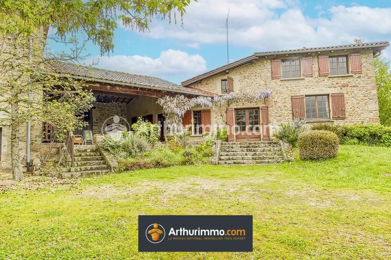 Maison - 189 m² - 8 pièces