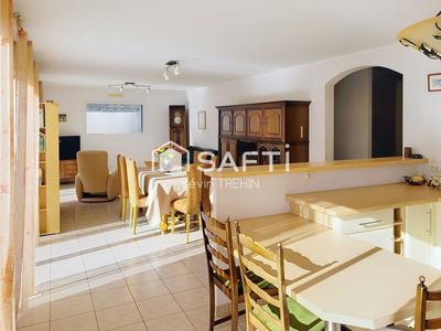 Maison - 92 m² - 5 pièces