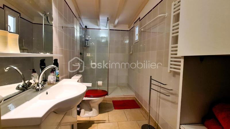 Demeure - 299 m² - 9 pièces